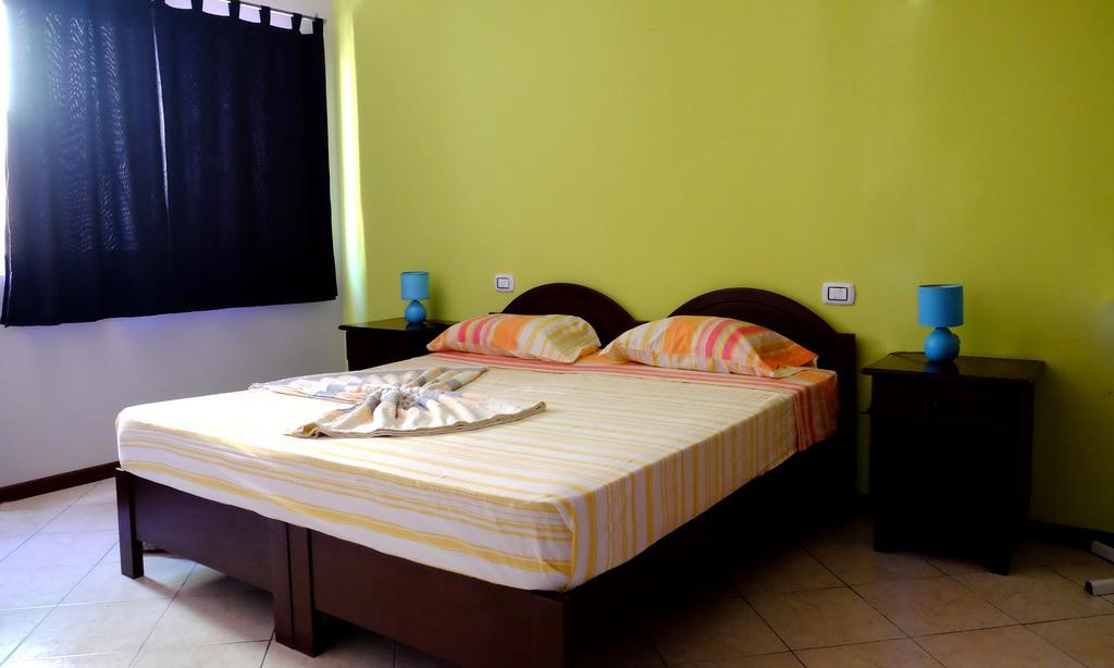 Casa Comba Bed & Breakfast Mindelo Exterior photo